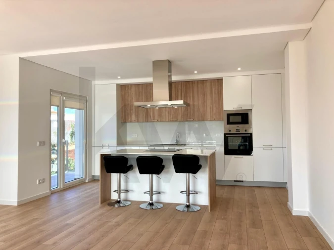 Apartamento T1 para Venda em Cadaval e Pêro Moniz Foto 1