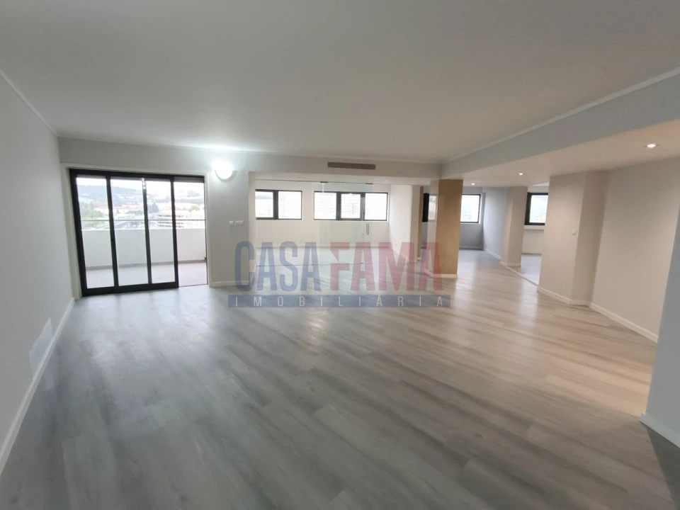 Apartamento T3 para Venda em São Vicente (Braga) Foto 1