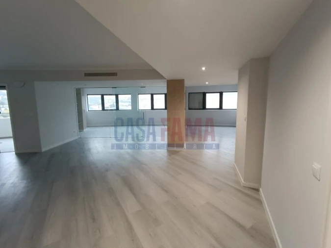 Apartamento T3 para Venda em São Vicente (Braga) Foto 2