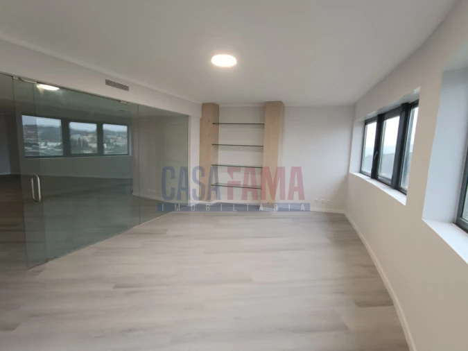 Apartamento T3 para Venda em São Vicente (Braga) Foto 10