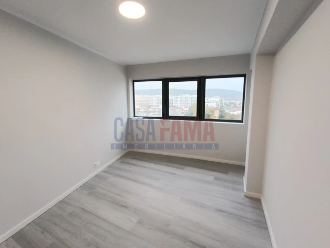 Apartamento T3 para Venda em São Vicente (Braga) Foto 14