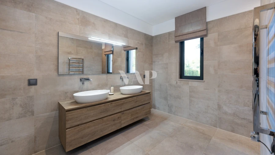 Moradia T4 para Venda em Almancil Foto 14