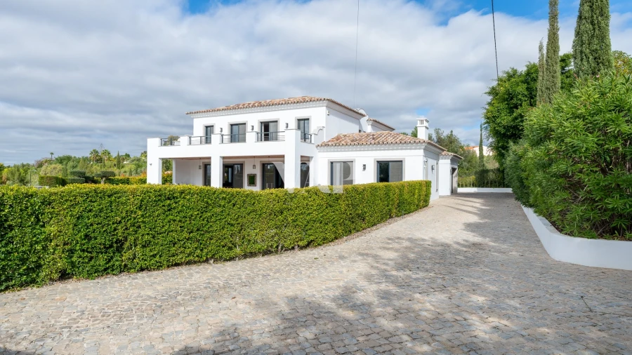 Moradia T4 para Venda em Almancil Foto 39