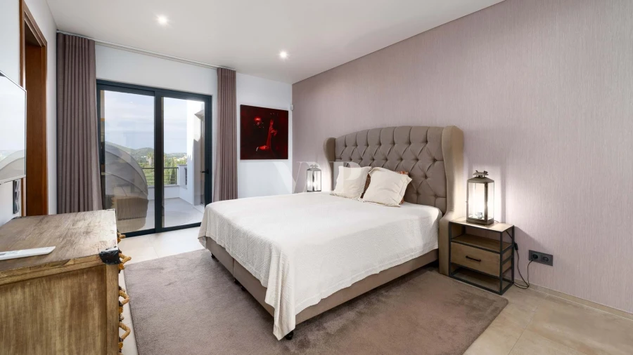 Moradia T4 para Venda em Almancil Foto 18