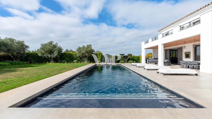 Moradia T4 para Venda em Almancil Foto 36