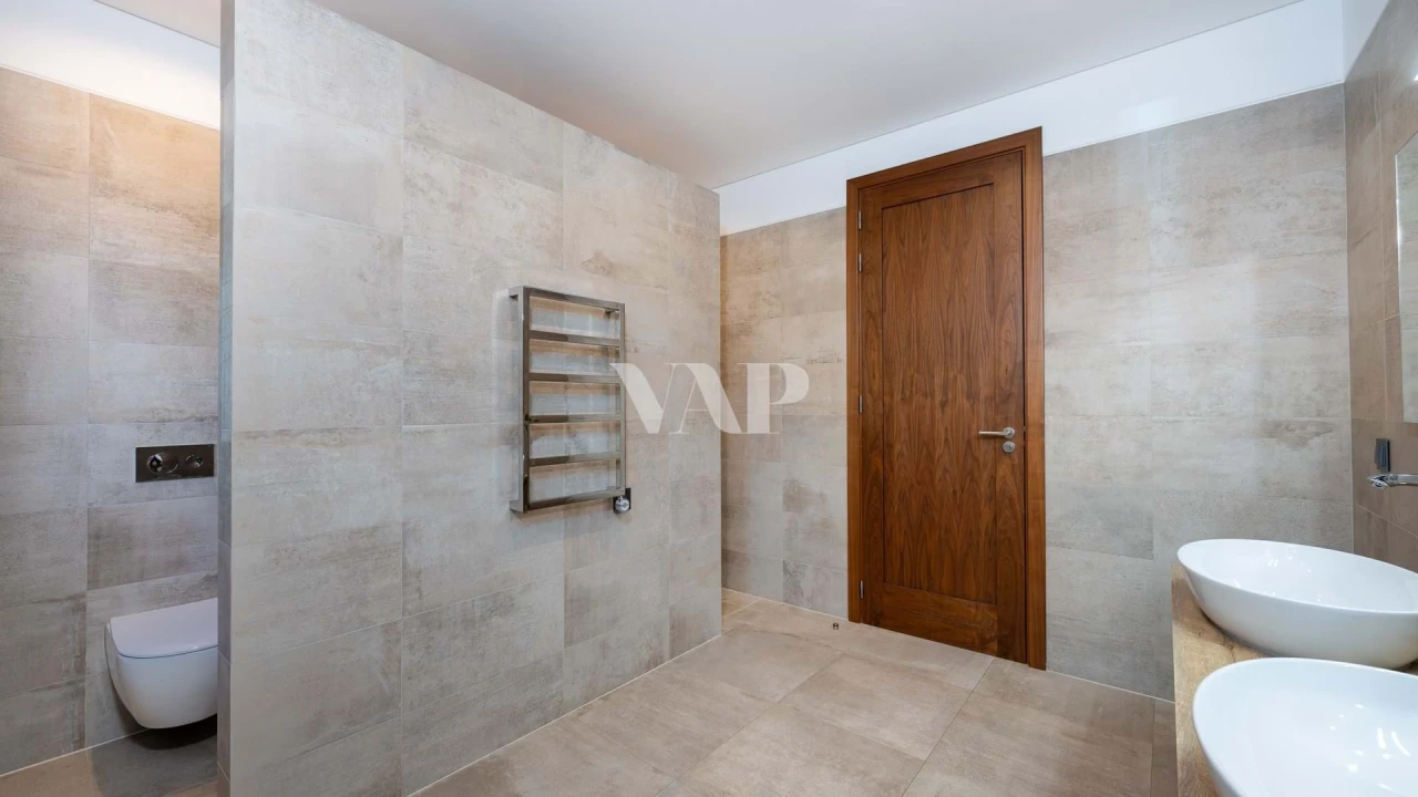 Moradia T4 para Venda em Almancil Foto 15