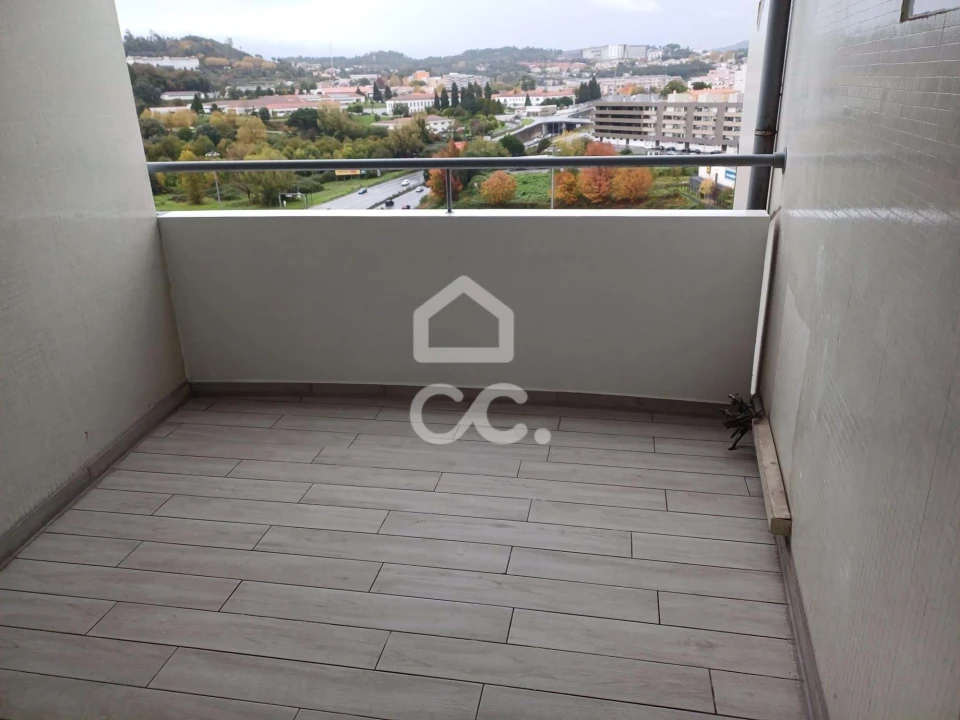 Apartamento T3 para Venda em Braga (Maximinos, Sé e Cividade) Foto 34