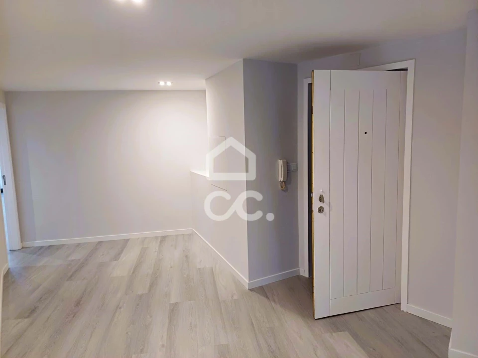 Apartamento T3 para Venda em Braga (Maximinos, Sé e Cividade) Foto 9