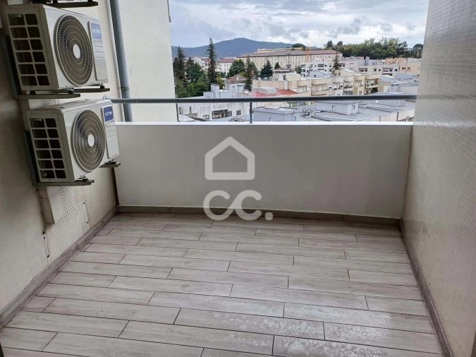 Apartamento T3 para Venda em Braga (Maximinos, Sé e Cividade) Foto 33
