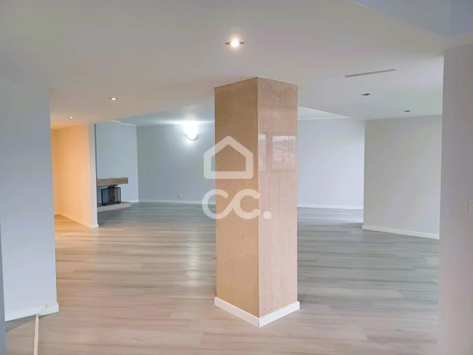 Apartamento T3 para Venda em Braga (Maximinos, Sé e Cividade) Foto 20