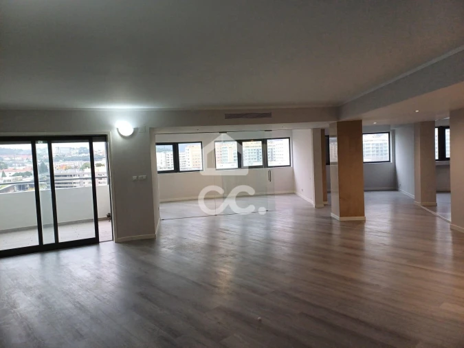 Apartamento T3 para Venda em Braga (Maximinos, Sé e Cividade) Foto 29