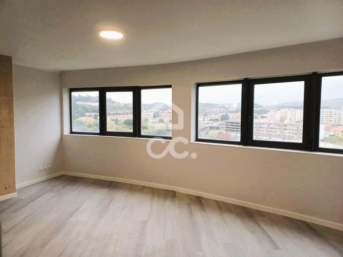 Apartamento T3 para Venda em Braga (Maximinos, Sé e Cividade) Foto 24