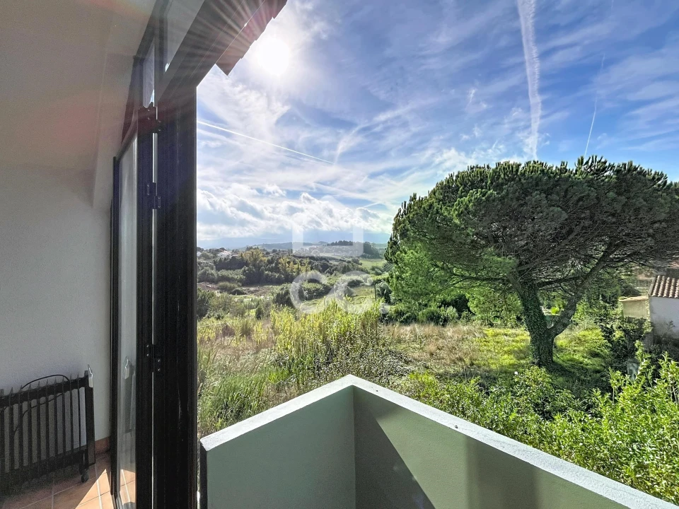 Moradia T3 para Venda em Peral Foto 27