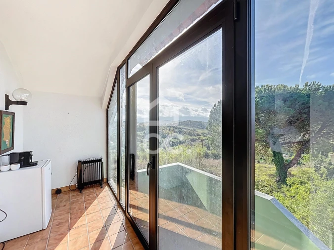 Moradia T3 para Venda em Peral Foto 25