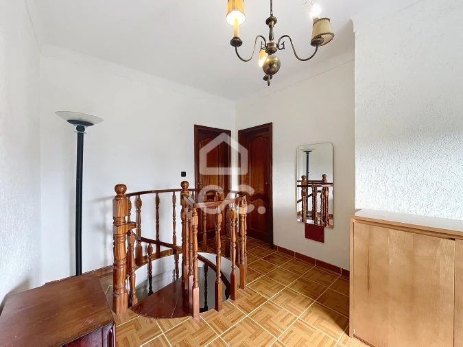 Moradia T3 para Venda em Peral Foto 22