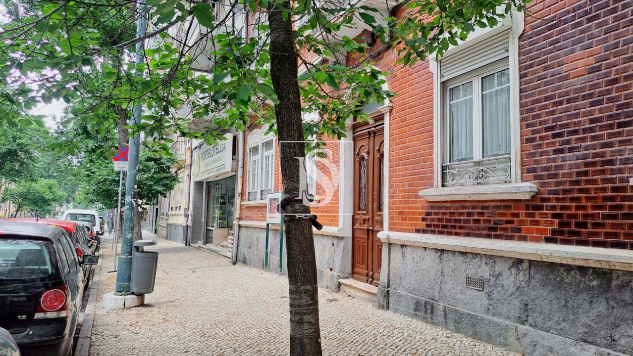 Negócio para Venda em Santo António Foto 13