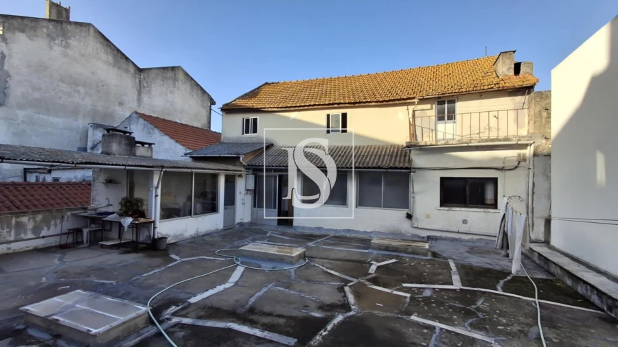 Prédio para Venda em Buarcos Foto 17