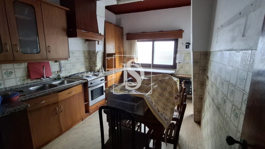 Prédio para Venda em Buarcos Foto 26