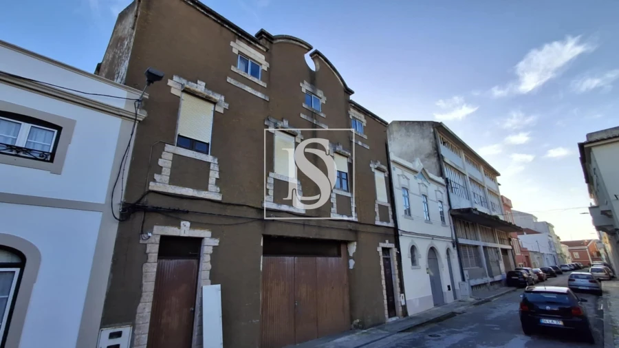 Prédio para Venda em Buarcos Foto 4