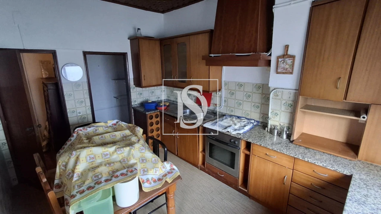 Prédio para Venda em Buarcos Foto 41