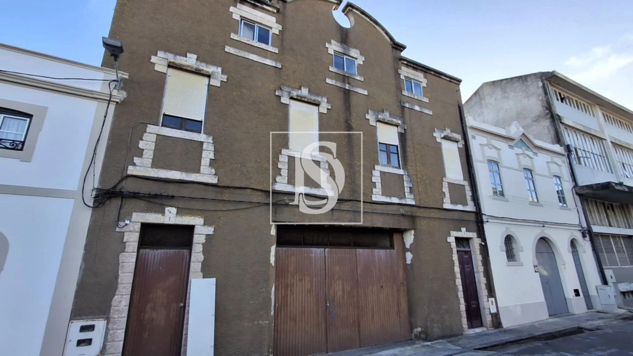 Prédio para Venda em Buarcos Foto 3