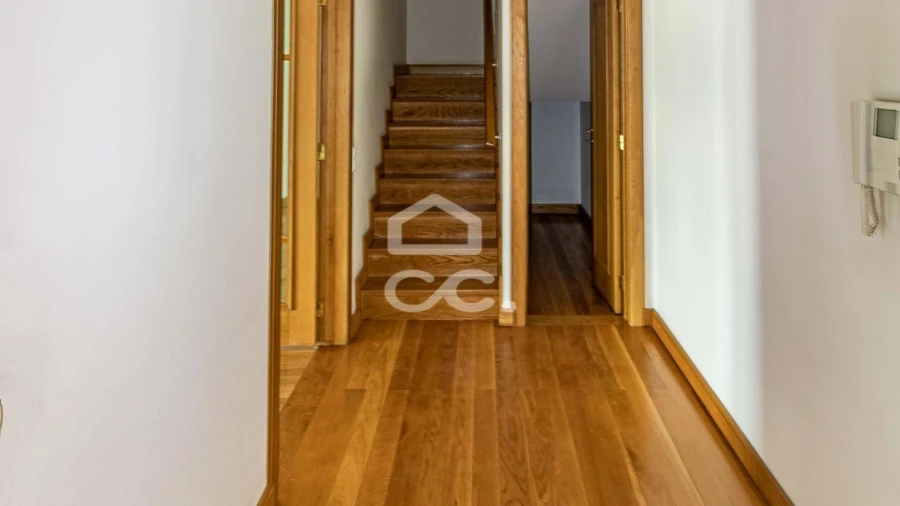 Apartamento T3 para Arrendamento em Leiria, Pousos, Barreira e Cortes Foto 10