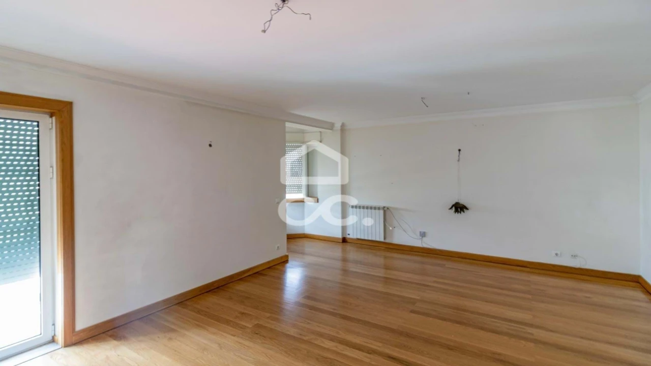 Apartamento T3 para Arrendamento em Leiria, Pousos, Barreira e Cortes Foto 8