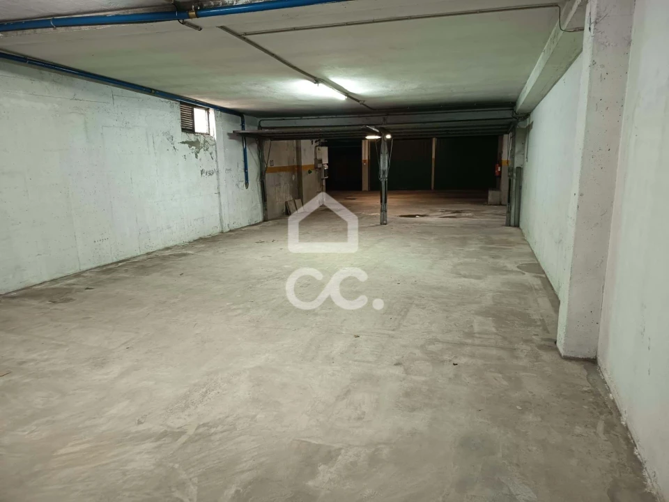 Garagem para Venda em Valongo Foto 6