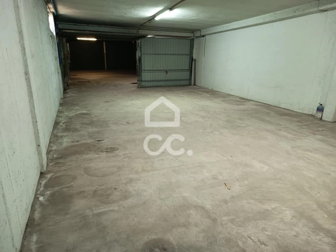 Garagem para Venda em Valongo Foto 2