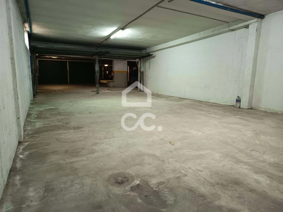 Garagem para Venda em Valongo Foto 5