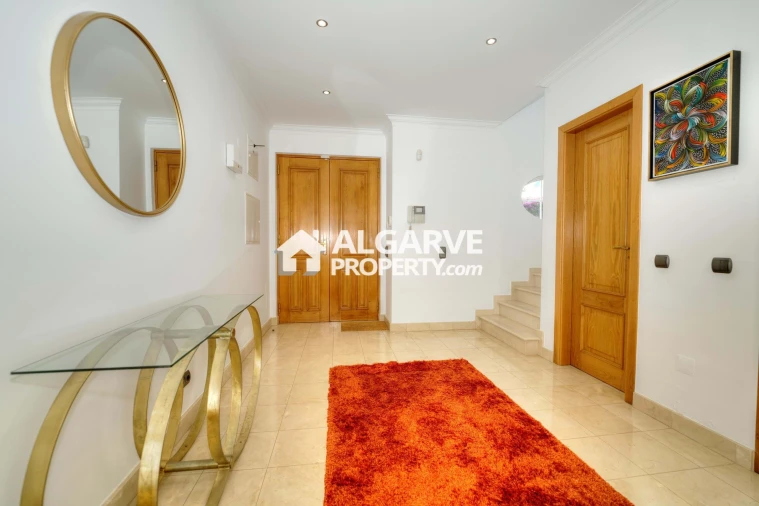 Moradia T3 para Venda em Almancil Foto 6