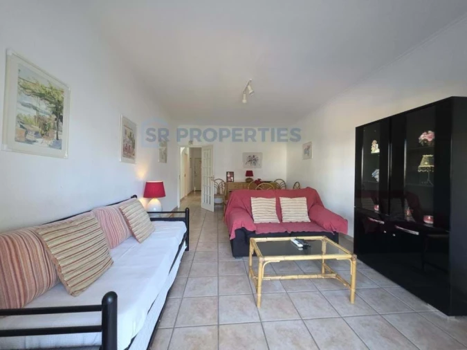 Apartamento T2 para Venda em Quarteira Foto 4