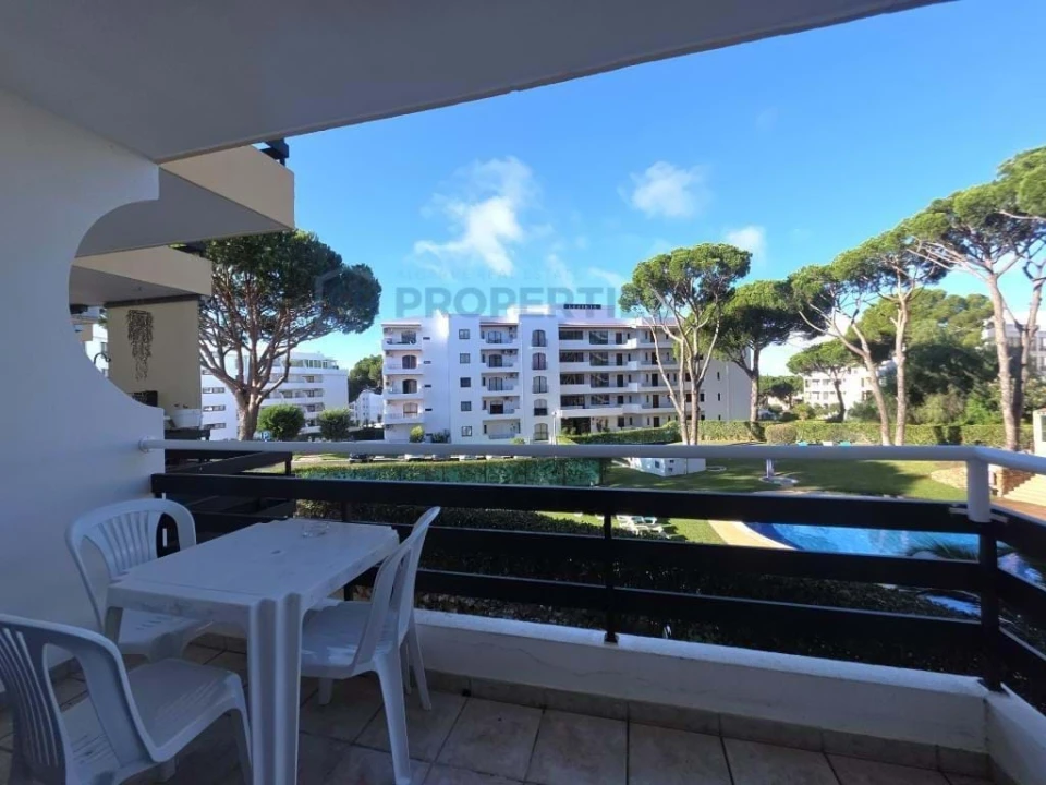 Apartamento T2 para Venda em Quarteira Foto 14