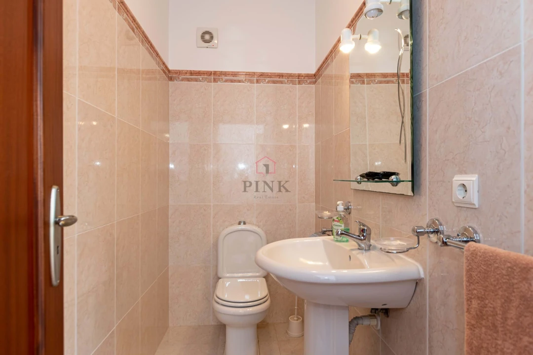 Moradia T4 para Venda em Gaula Foto 22