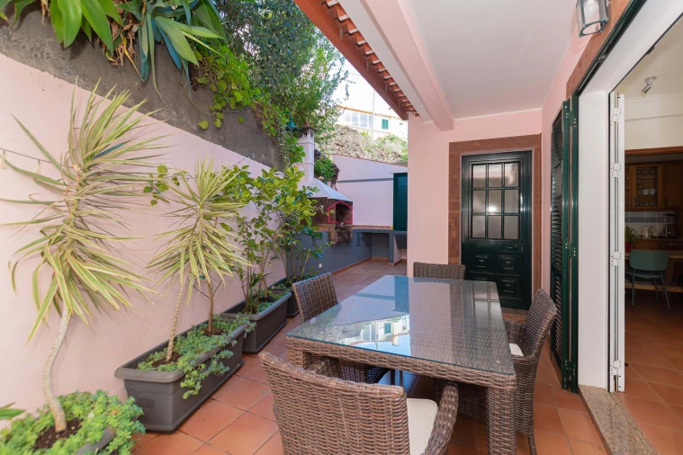 Moradia T4 para Venda em Gaula Foto 8