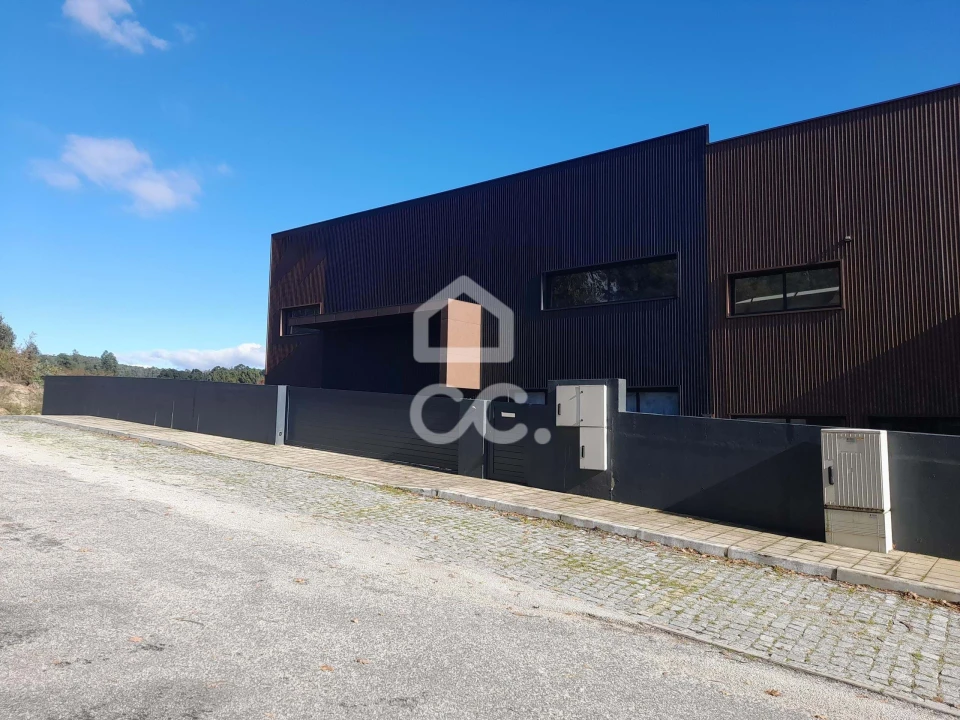 Armazém para Venda em Macieira Foto 7