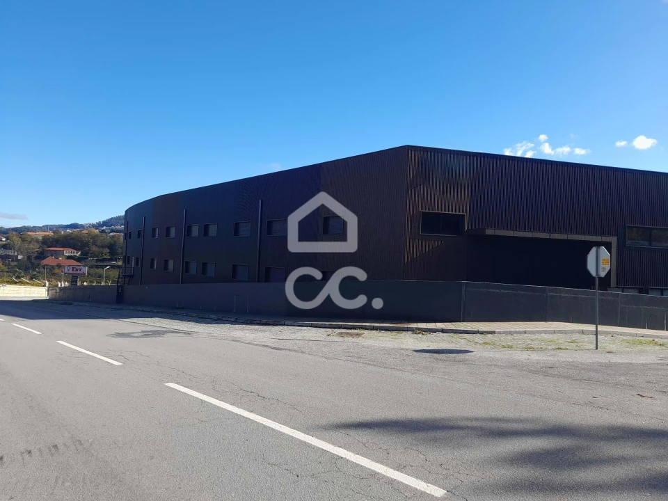 Armazém para Venda em Macieira Foto 9