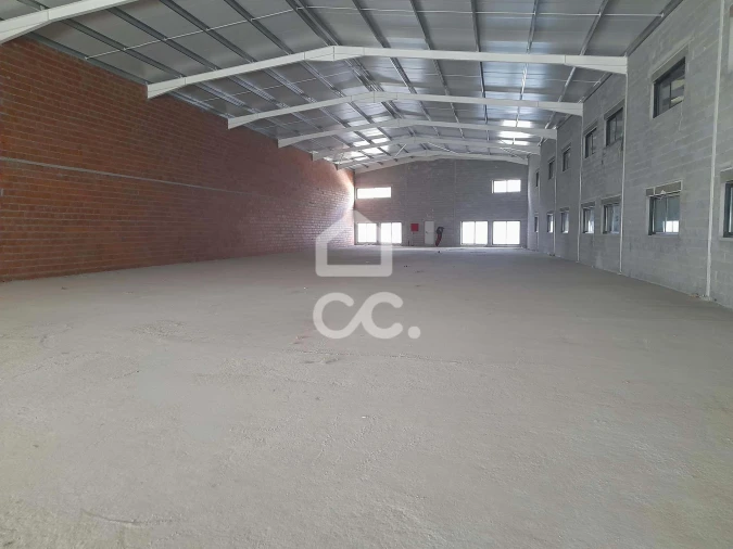 Armazém para Venda em Macieira Foto 1