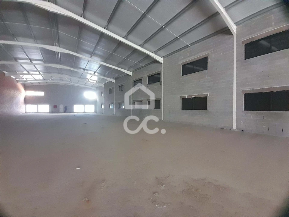 Armazém para Venda em Macieira Foto 3