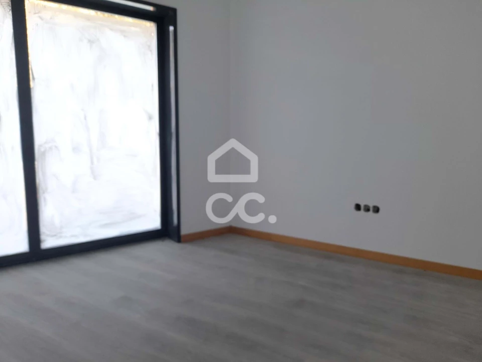 Armazém para Venda em Macieira Foto 7