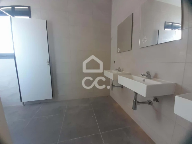 Armazém para Venda em Macieira Foto 16