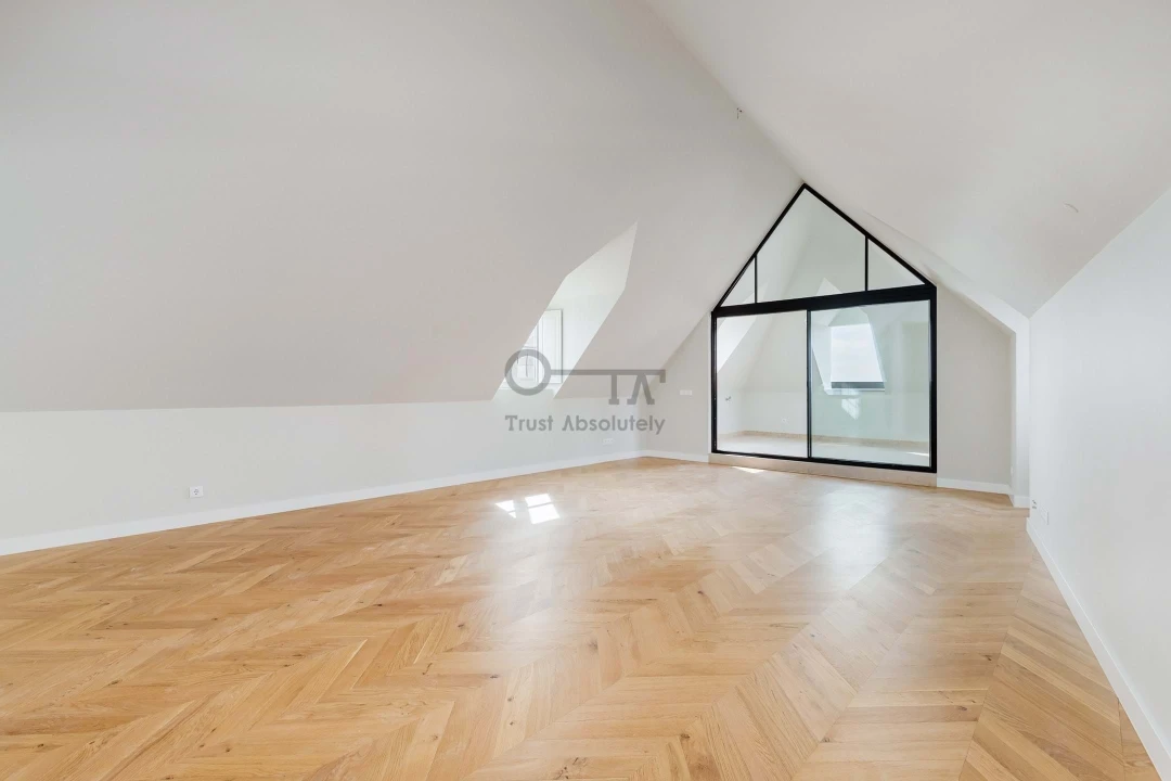 Apartamento T2 para Venda em Cascais e Estoril Foto 2