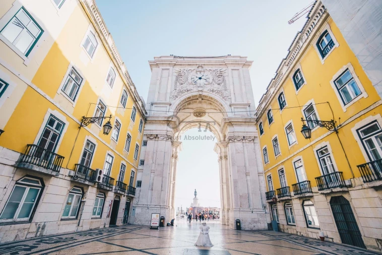 Prédio para Venda em Santa Maria Maior Foto 20