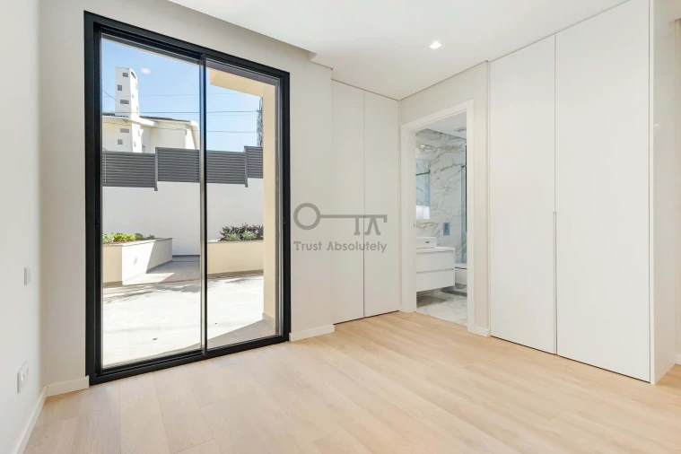 Moradia T4 para Venda em Alcabideche Foto 25