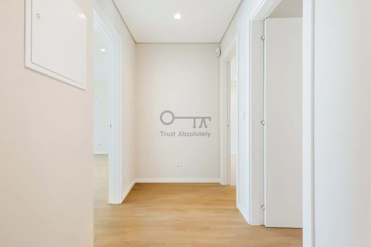 Moradia T4 para Venda em Alcabideche Foto 12