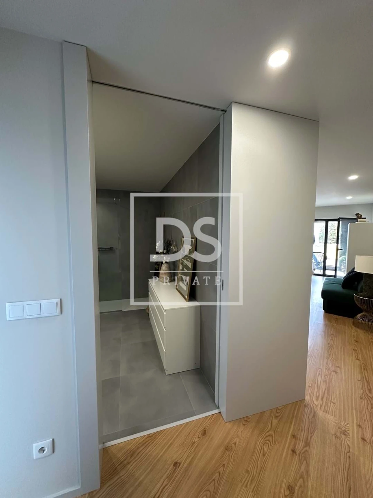 Apartamento para Venda em Santa Marinha e São Pedro da Afurada Foto 7