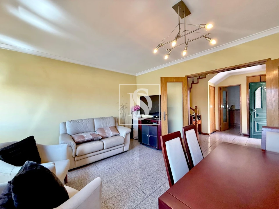 Moradia T3 para Venda em Baguim do Monte (Rio Tinto) Foto 7