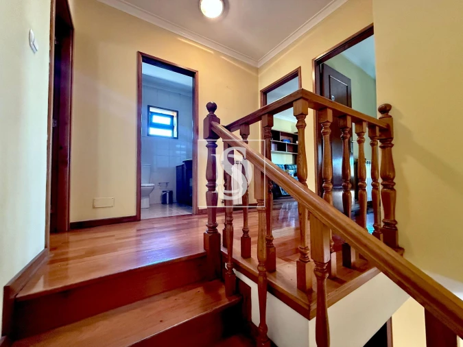 Moradia T3 para Venda em Baguim do Monte (Rio Tinto) Foto 11