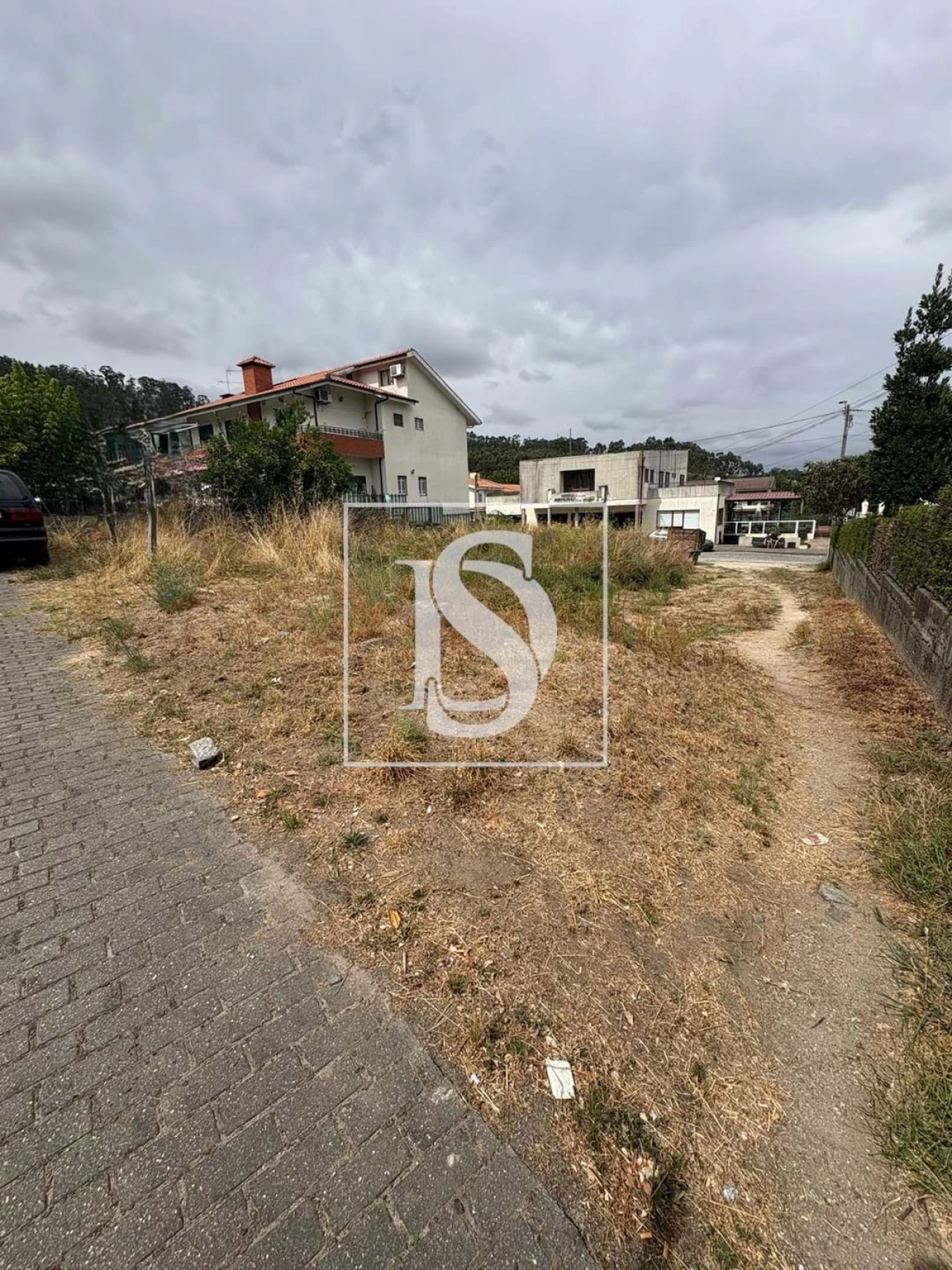 Terreno para Venda em Paredes Foto 4