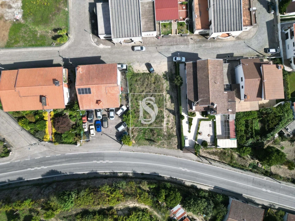 Terreno para Venda em Paredes Foto 17